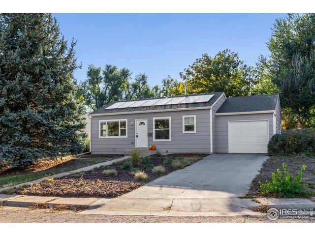 2413 15th Ave Ct, Greeley, CO 80631