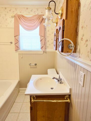 1407 Armour Street, Chattanooga, TN 37412