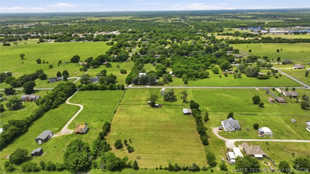 11123 S Oologah Road, Oologah, OK 74053