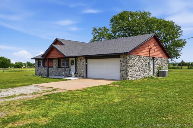 11123 S Oologah Road, Oologah, OK 74053