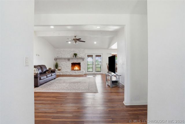 11123 S Oologah Road, Oologah, OK 74053