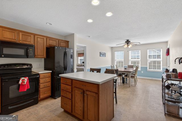 406 Spike Trail, Warner Robins, GA 31088