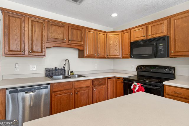 406 Spike Trail, Warner Robins, GA 31088