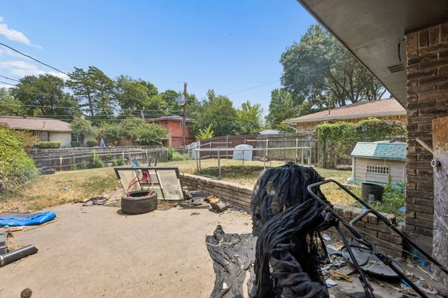 3060 Kiestridge Drive, Dallas, TX 75233