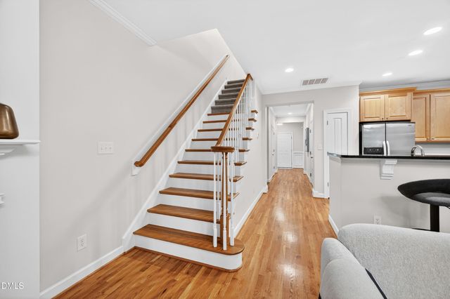37 Abernathy Drive, Chapel Hill, NC 27517