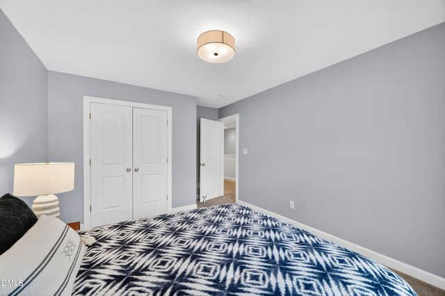 37 Abernathy Drive, Chapel Hill, NC 27517