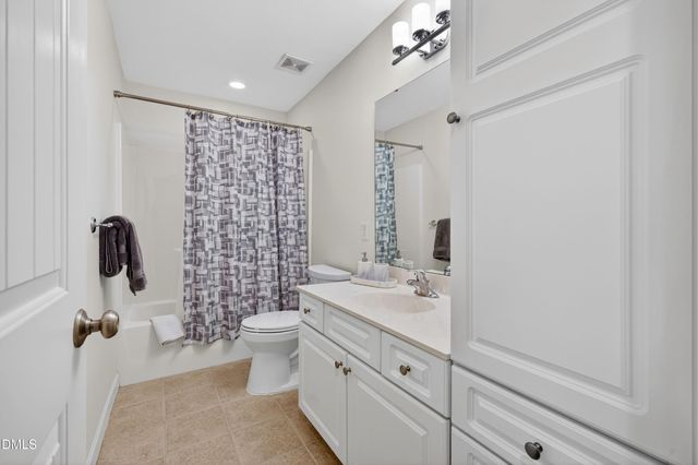37 Abernathy Drive, Chapel Hill, NC 27517