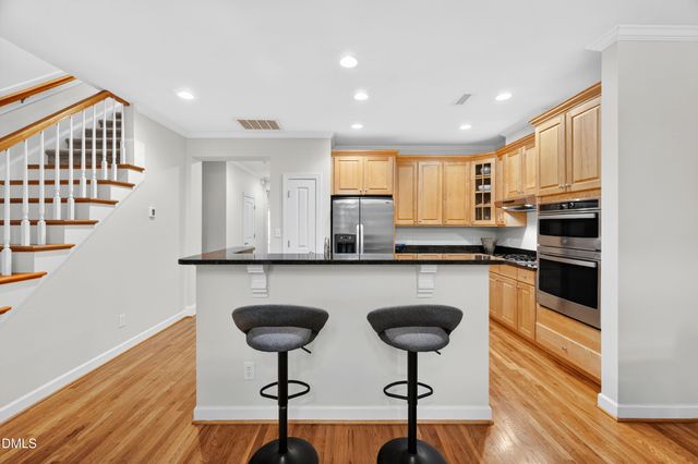 37 Abernathy Drive, Chapel Hill, NC 27517