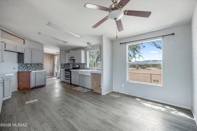 17111 S Country Club Rd Spc 48, Sahuarita, AZ 85629