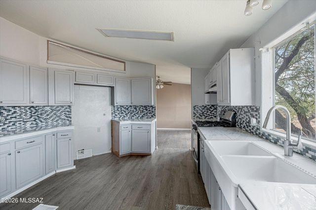 17111 S Country Club Rd Spc 48, Sahuarita, AZ 85629