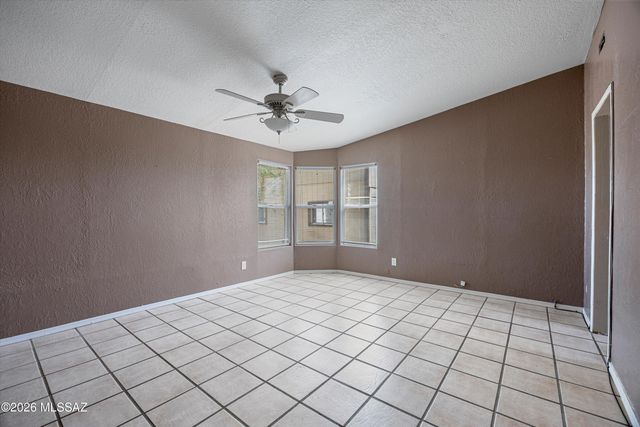 17111 S Country Club Rd Spc 48, Sahuarita, AZ 85629
