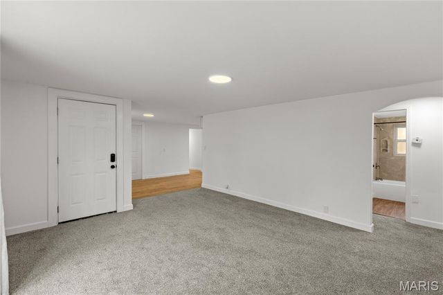 121 Western Avenue, Pacific, MO 63069