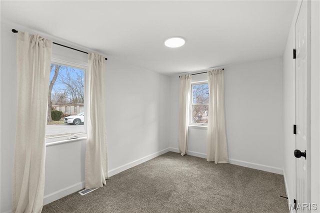 121 Western Avenue, Pacific, MO 63069