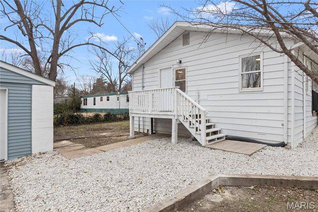 121 Western Avenue, Pacific, MO 63069