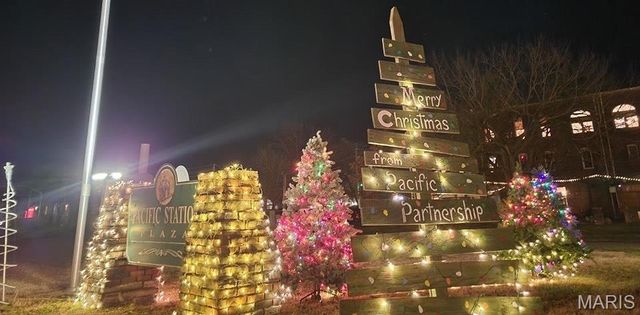 121 Western Avenue, Pacific, MO 63069