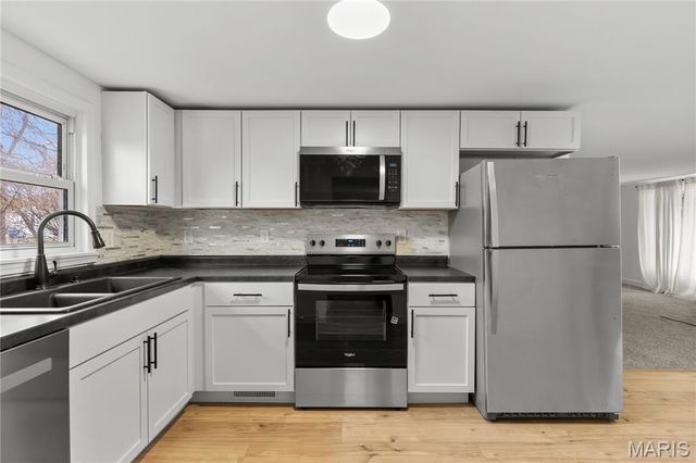 121 Western Avenue, Pacific, MO 63069