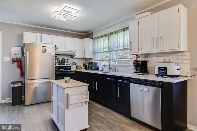 26310 LOVEVILLE RD, Mechanicsville, MD 20659