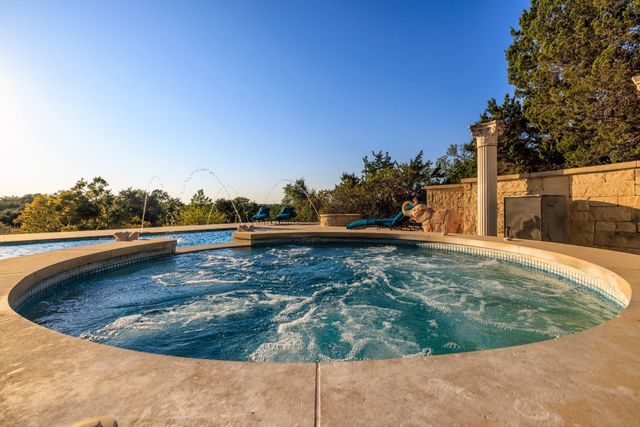 5801 Mount Gainor RD, Dripping Springs, TX 78620