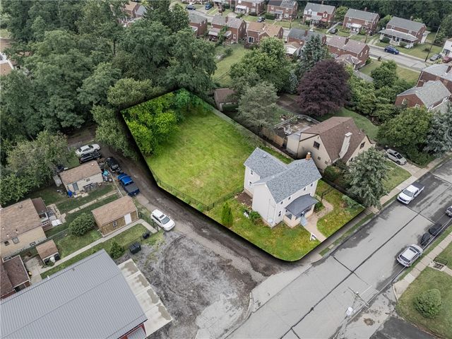 109 E Larkspur St, Munhall, PA 15120