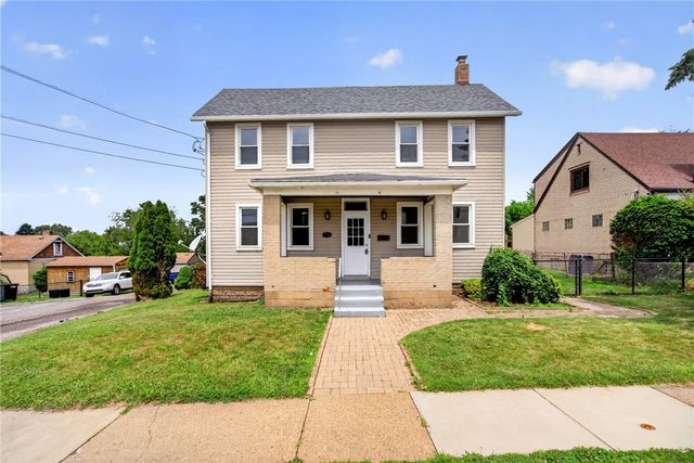 109 E Larkspur St, Munhall, PA 15120