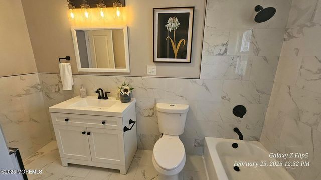 551 Park Avenue, Freehold, NJ 07728