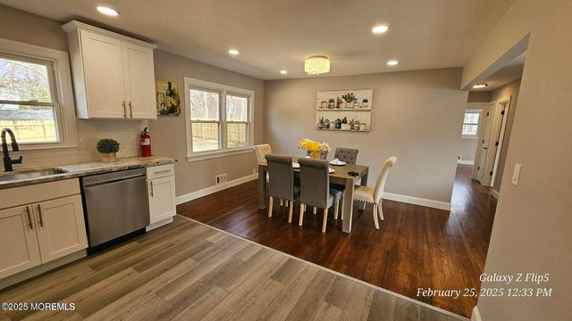 551 Park Avenue, Freehold, NJ 07728