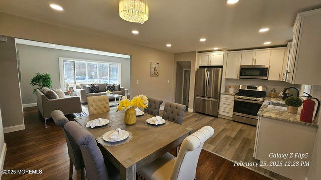 551 Park Avenue, Freehold, NJ 07728