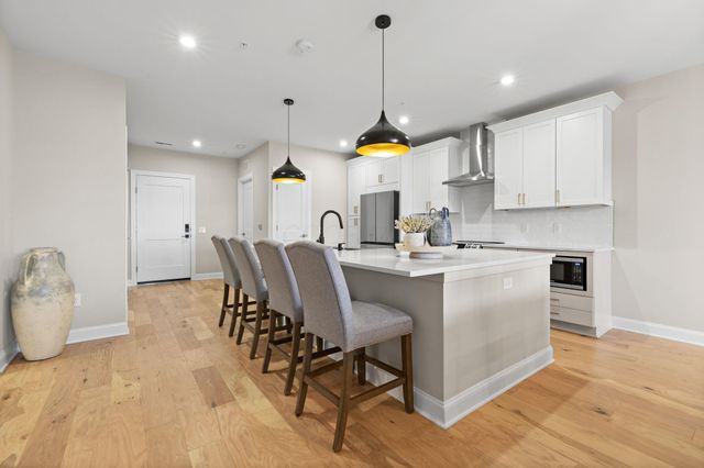 5211 Highpointe Lakes Drive, 7402, Westerville, OH 43081