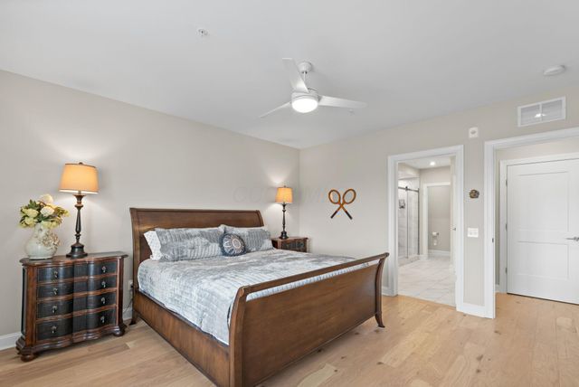 5211 Highpointe Lakes Drive, 7402, Westerville, OH 43081