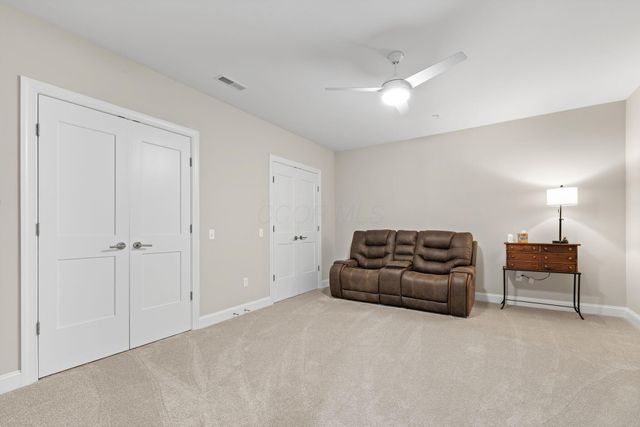 5211 Highpointe Lakes Drive, 7402, Westerville, OH 43081