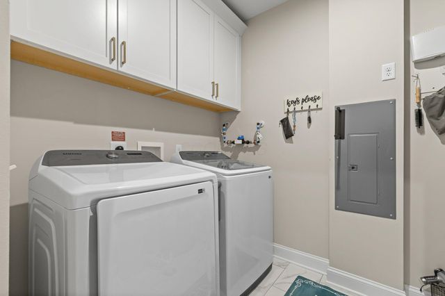 5211 Highpointe Lakes Drive, 7402, Westerville, OH 43081