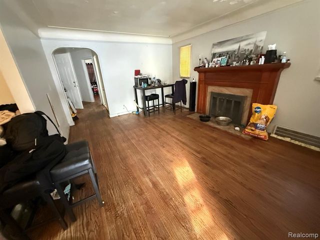 10403 Somerset Avenue, Detroit, MI 48224