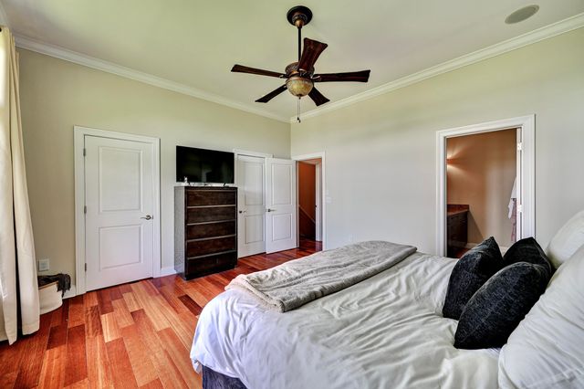 1172 Grays Peak, Covington, KY 41011