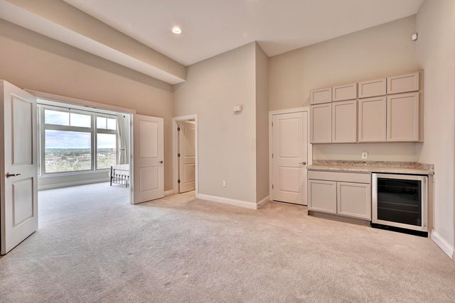1172 Grays Peak, Covington, KY 41011