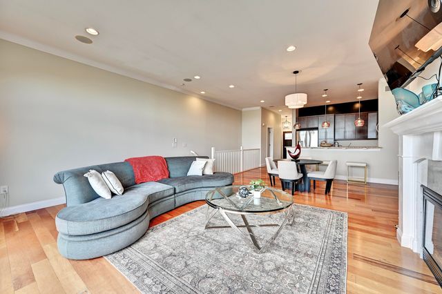 1172 Grays Peak, Covington, KY 41011