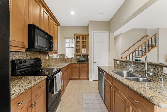 6013 NW 118th Drive, Coral Springs, FL 33076