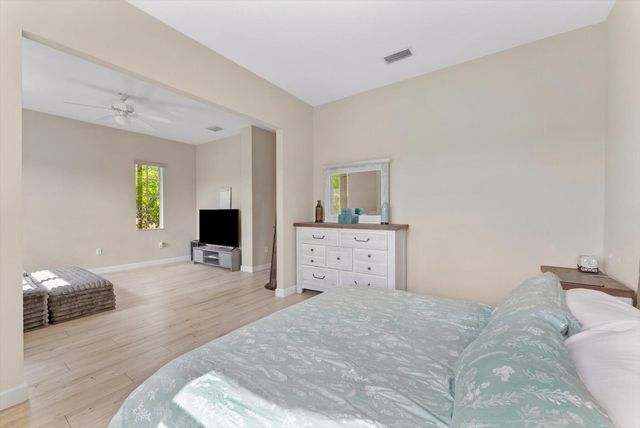 6013 NW 118th Drive, Coral Springs, FL 33076