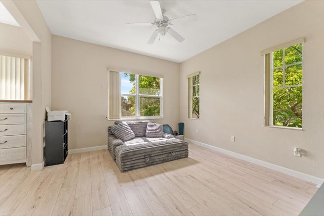 6013 NW 118th Drive, Coral Springs, FL 33076