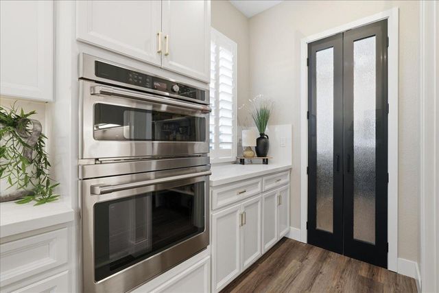 1384 Red Lake Way, Lincoln, CA 95648