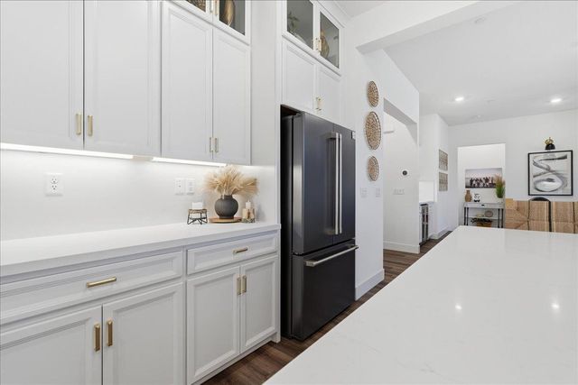 1384 Red Lake Way, Lincoln, CA 95648