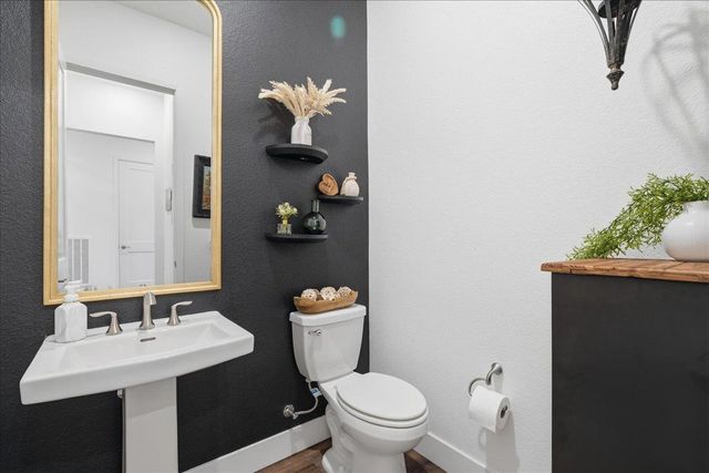 1384 Red Lake Way, Lincoln, CA 95648