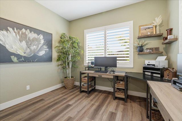 1384 Red Lake Way, Lincoln, CA 95648