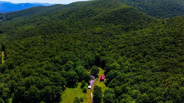 239 Glenn Elliott Road, Suches, GA 30572
