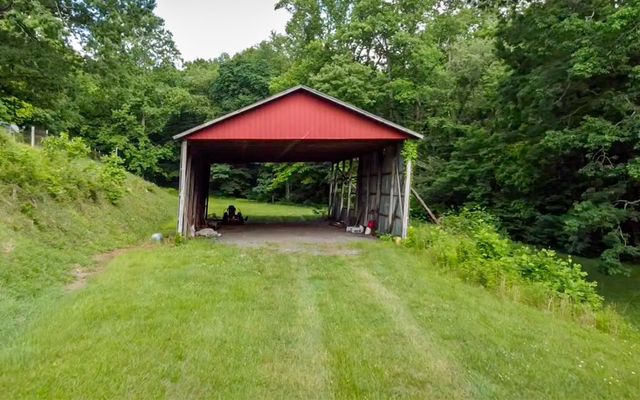 239 Glenn Elliott Road, Suches, GA 30572