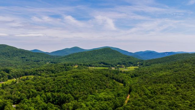 239 Glenn Elliott Road, Suches, GA 30572