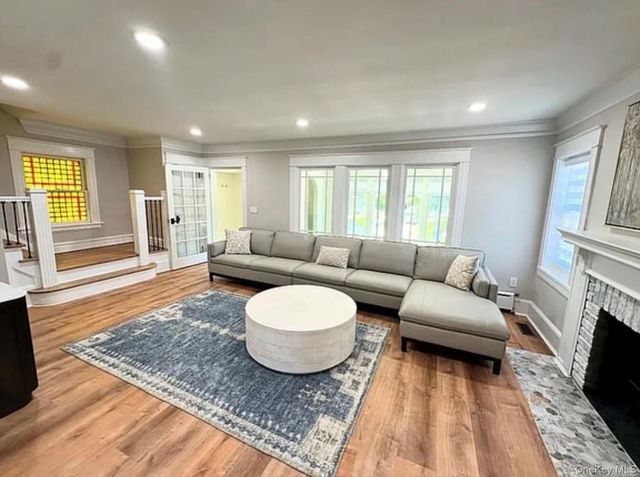 39 Marshall, Yonkers, NY 10705