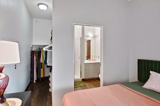 5601 Smetana Drive 418, Minnetonka, MN 55343