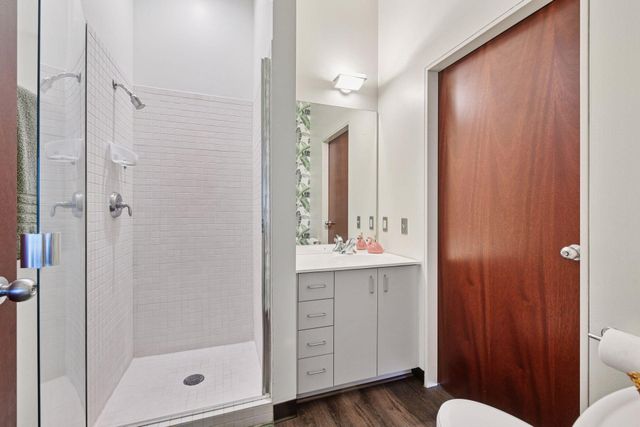 5601 Smetana Drive 418, Minnetonka, MN 55343