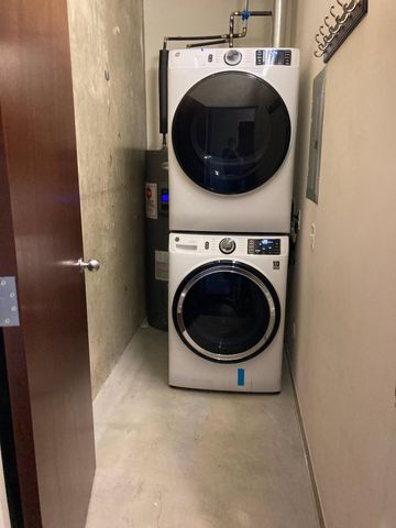 5601 Smetana Drive 418, Minnetonka, MN 55343