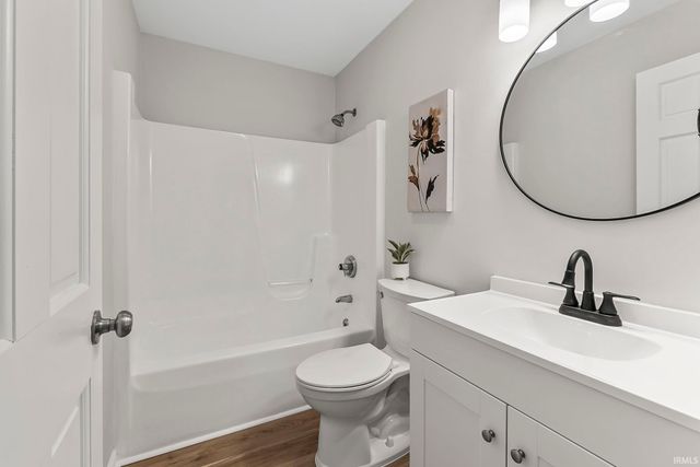 1507 W Lincoln Avenue, Goshen, IN 46526